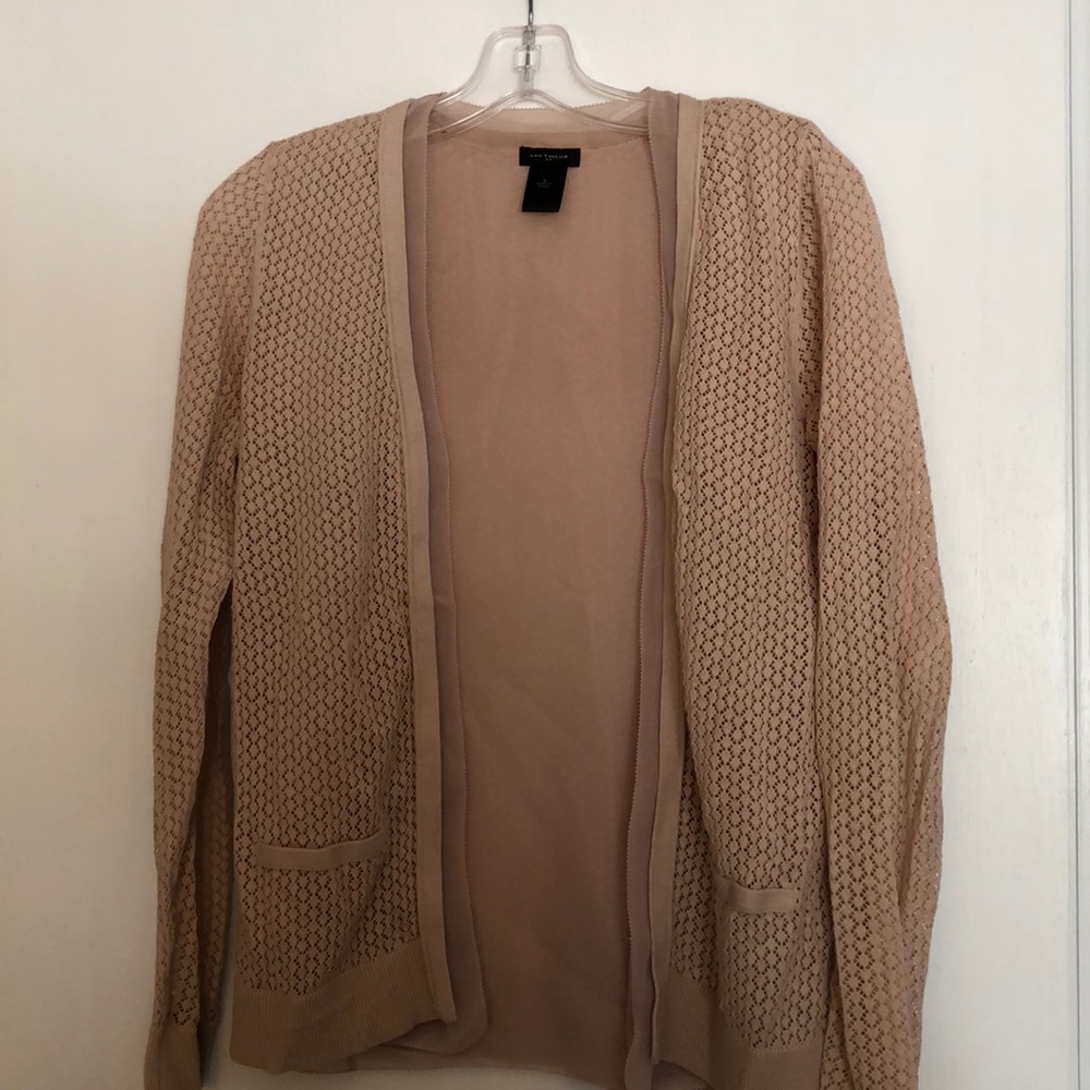 Ann Taylor peach cardigan